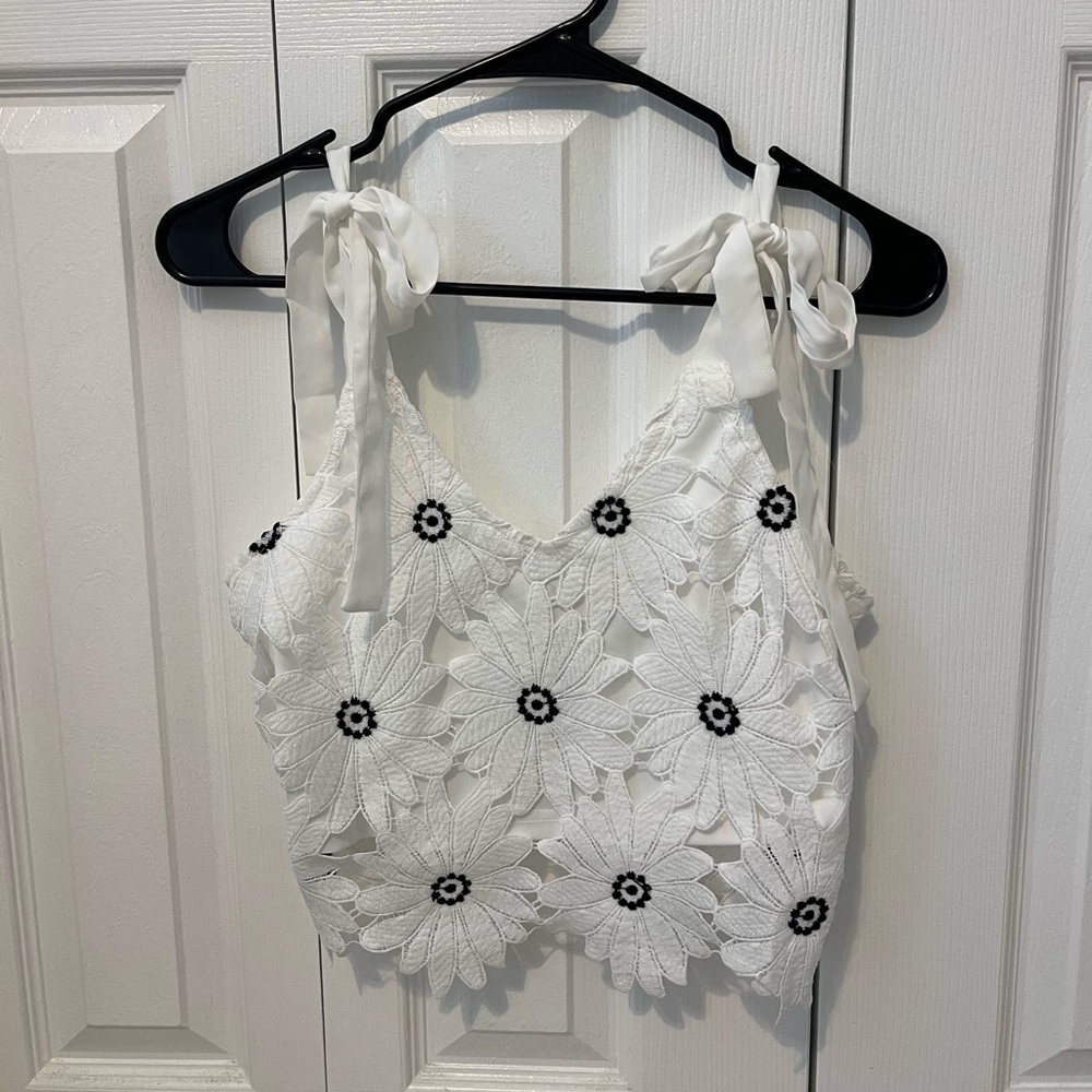 Francesscas Floral Lace Top